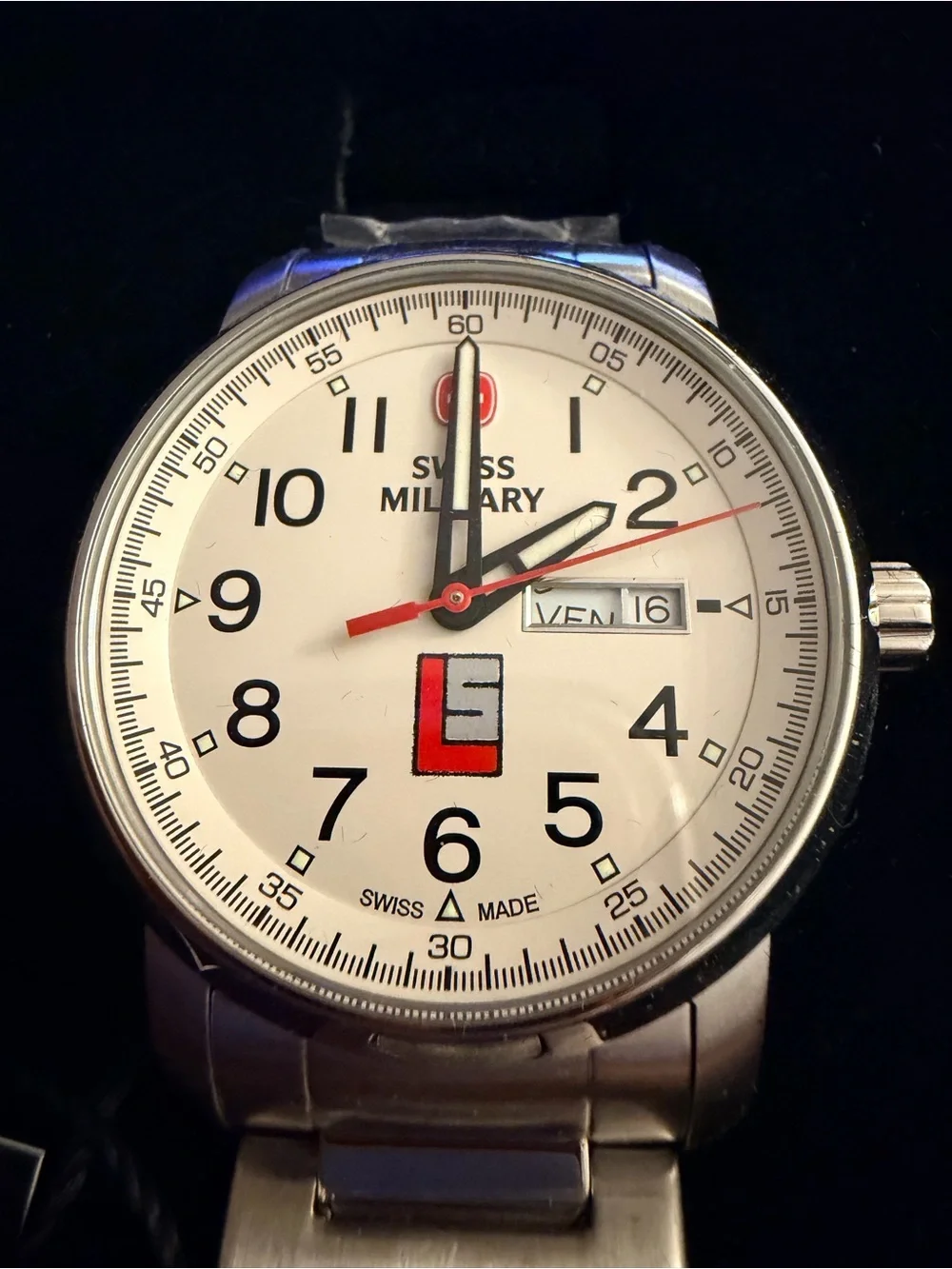 Men's Silver Stainless Steel Cream Dial Watch